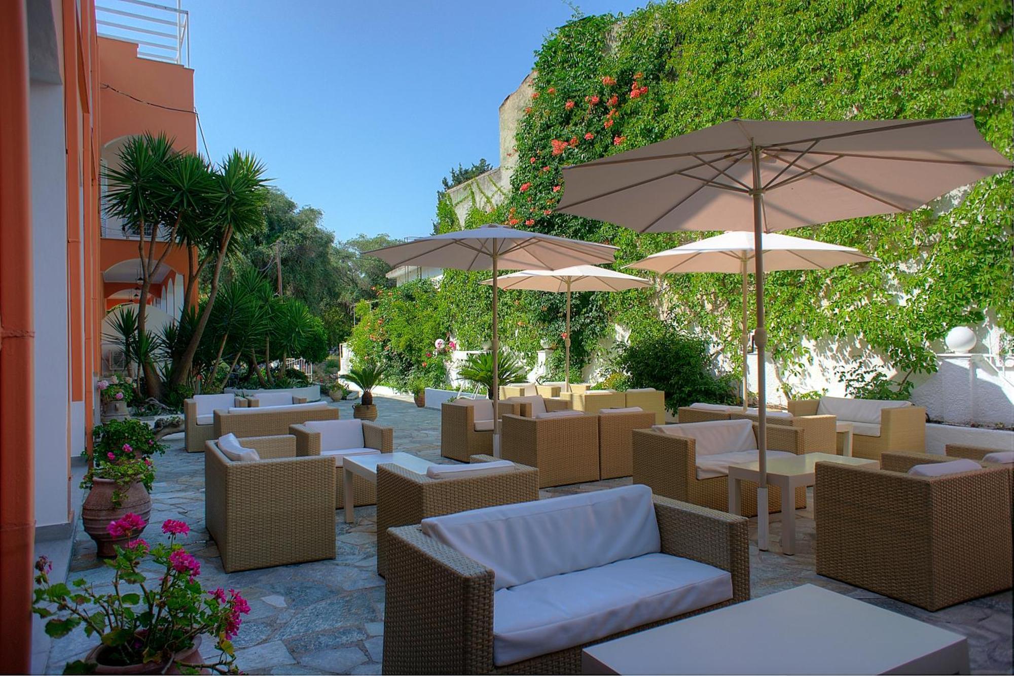 Hotel Benitses Arches Зручності фото
